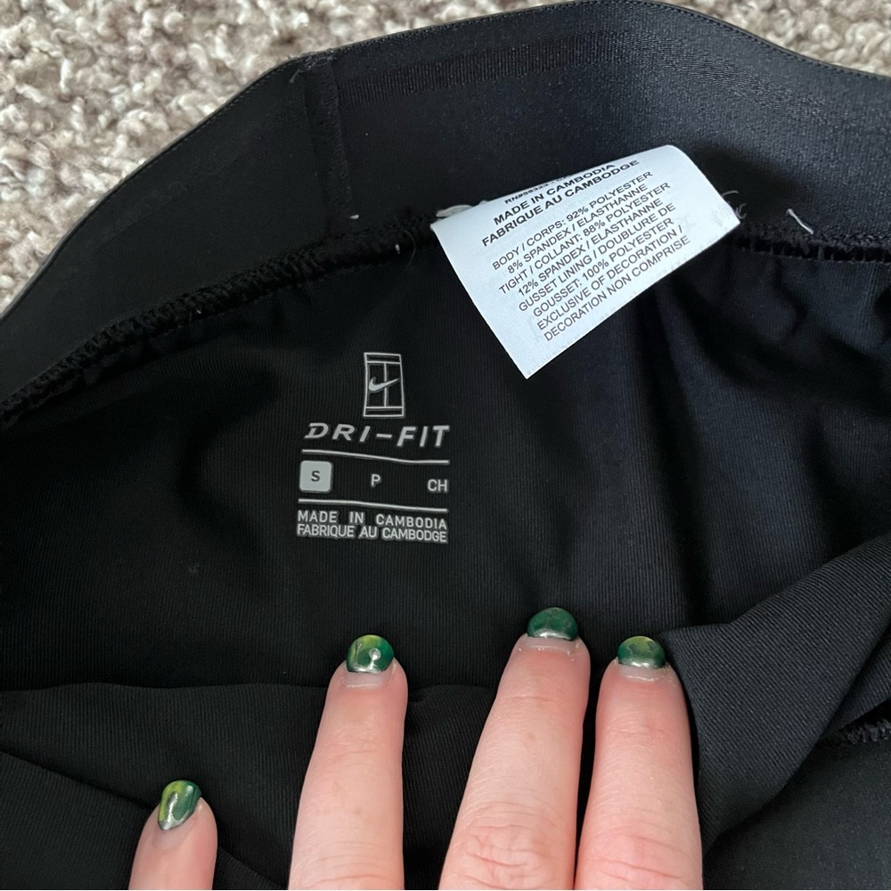 NWOT Women's Nike Court Flouncy Tennis Skirt w/ Shorts size Small in Black - Picture 6 of 8